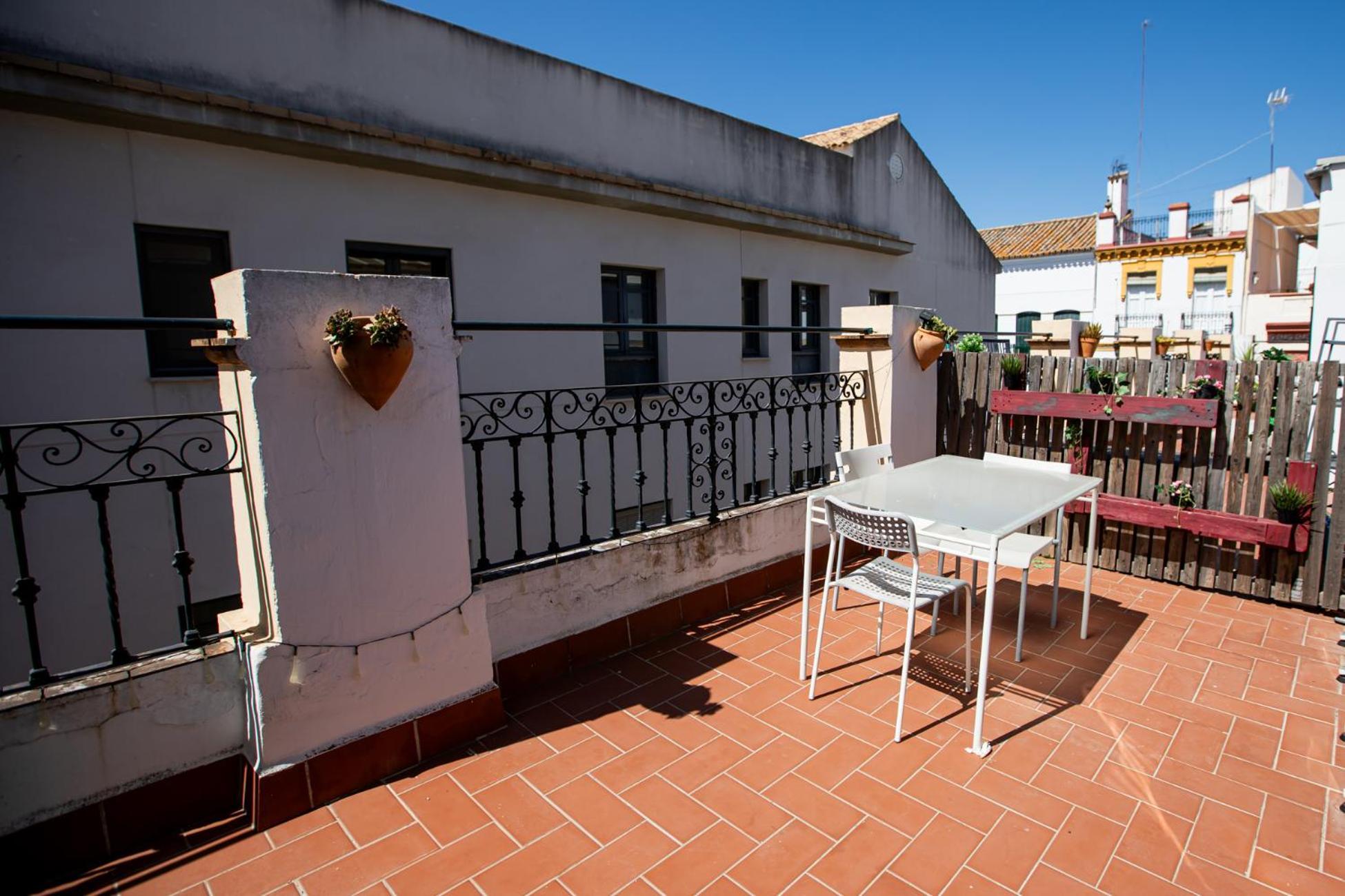 Apartamentos Dona Concha Seville Exterior photo